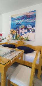 Galeriebild der Unterkunft Chariot Apartments Santorini in Kamari