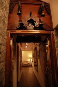 Postel nebo postele na pokoji v ubytování Anandam Stays - Premium 3BHK plush homestay, Vaikom near Kumarakom
