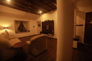 Posezení v ubytování Anandam Stays - Premium 3BHK plush homestay, Vaikom near Kumarakom