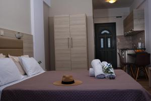 Posteľ alebo postele v izbe v ubytovaní Maria Resort Parga