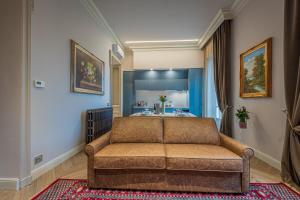 Galeriebild der Unterkunft Plaza View Luxury Apartment, Alba in Alba