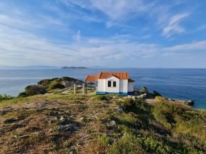 Foto dalla galleria di Kikis house a Limenas