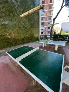 Stolný tenis v ubytovaní Platja d'Aro - Apartamento en primera línea de mar con parking alebo v jeho okolí