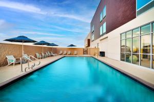 สระว่ายน้ำที่อยู่ใกล้ ๆ หรือใน SpringHill Suites by Marriott Cottonwood