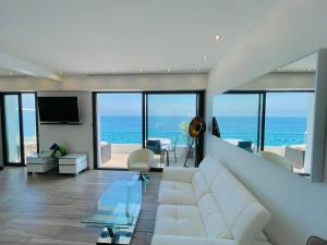 SEA VIEW TOP FLOOR - PROMENADE DES ANGLAIS
