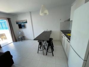Zdjęcie z galerii obiektu APARTAMENTOS LA CONDESA (2ª PLANTA) w mieście Valle Gran Rey