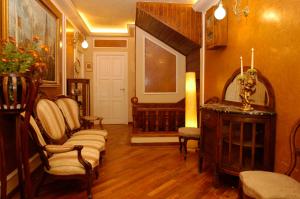 Foto dalla galleria di La Posada de Tamajon a Tamajón