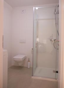 A bathroom at Apartment House Bucul