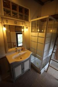 Koupelna v ubytování casa vacanze Castiglione - 4 posti letto
