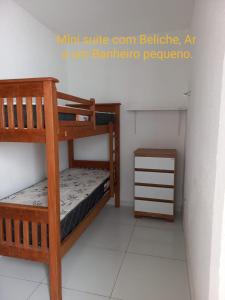 เตียงสองชั้นในห้องที่ Casa de Praia