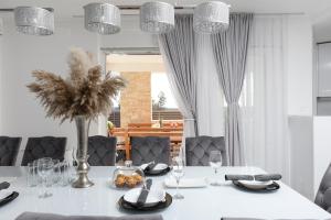 Zdjęcie z galerii obiektu Villa Zadar w mieście Poljica