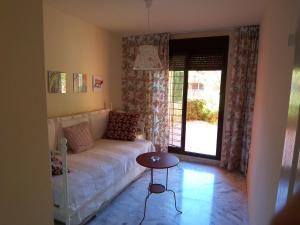 Galeriebild der Unterkunft Apartamento de 2 habitaciones en el corazón de La Milla de Oro,Marbella in Marbella