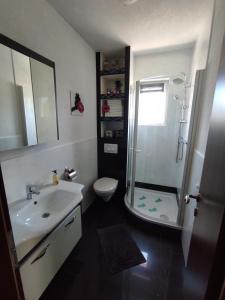 Ванная комната в Apartment Žunabović