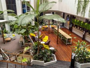Restaurant ou autre lieu de restauration dans l'établissement Novotel Darwin CBD
