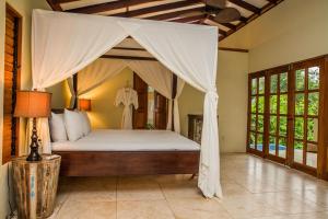 Gallery image of Casa Chameleon Hotel Mal Pais - Adults Only in Santa Teresa Beach