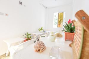 Posezení v ubytování Enkayz Mombasa + 37 fotografií