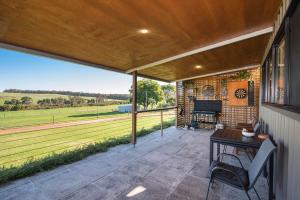 Balkón nebo terasa v ubytování Rosa Glen Retreat - Margaret River + 17 fotografií