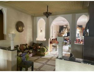 Had Abdallah RhiatPalace with 2 villas and 2 swimming pools in Sidi Abdellah Ghiat的相册照片