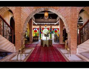 Had Abdallah RhiatPalace with 2 villas and 2 swimming pools in Sidi Abdellah Ghiat的相册照片