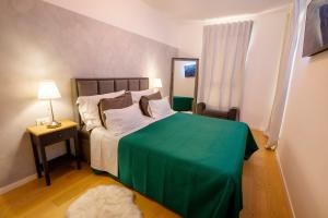 Postel nebo postele na pokoji v ubytování OSIRIS Luxury Apartment