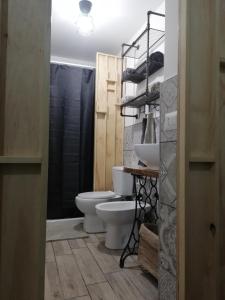 Koupelna v ubytování cammileddi