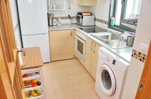 Kuchnia lub aneks kuchenny w obiekcie Apartamento Río Salado