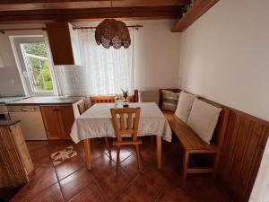 Posezení v ubytování Ubytování Čeladná + 16 fotografií