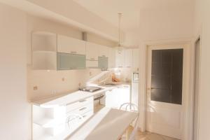 Phòng tắm tại N044 - Numana, nuovo trilocale con aria condizionata e parcheggio