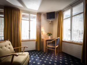 Posedenie v ubytovaní Hotel Oberland