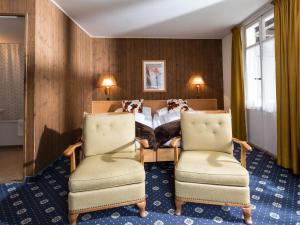 Χώρος καθιστικού στο Hotel Oberland