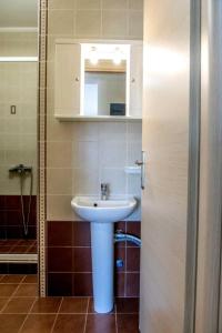Canal Luxury Apartments的一间浴室