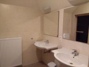 Koupelna v ubytování luxury holiday home in Cochem for 7 people