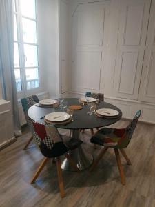 Fotografia z galérie ubytovania Appartement F2 dans le centre historique v destinácii Le Puy en Velay