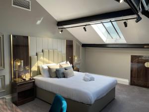 En eller flere senge i et værelse på Edgbaston House