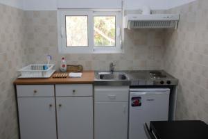 Köök või kööginurk majutusasutuses Milios Studios