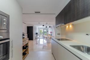 Kép Apartment in Elviria with sea view szállásáról Ojénben a galériában