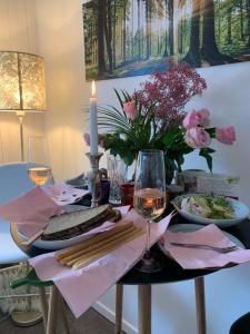 Foto de la galeria de Casa Wellness am Wald 140 qm Bed & Breakfast & Wellness a Mörlenbach