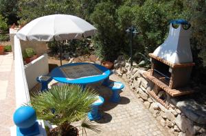 Výhled na bazén z ubytování Casa dos Amigos - mit Pool nebo okolí