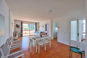 Kuchyň nebo kuchyňský kout v ubytování Nura Houses Magaluf Apartment 4 + 11 fotografií