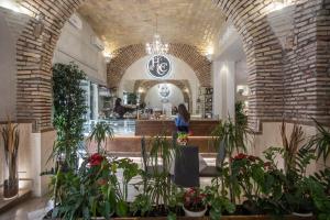 Um restaurante ou outro lugar para comer em Hotel Centro Cavour Roma
