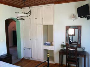 Gallery image of Guesthouse Kolenti in Portaria