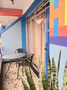 TV a/nebo společenská místnost v ubytování Hotel San Fermin Pereira