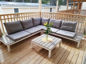 Fotografie z fotogalerie ubytování RELAX Mobile Home Camp Basko Polje #NEW2022 v destinaci Baška Voda