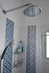 Ванная комната в Ziv Apartments - Malkei Israel 6 A