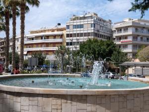 Bazén v ubytování Electra Luxury Apartment at the Heraklion Center nebo v jeho okolí