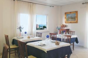 Restoran ili drugo mesto za obedovanje u objektu Hotel Caggiari