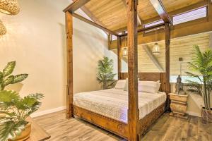 Chic Waikoloa Condo with Lanai and Complex Pools!客房内的一张或多张床位