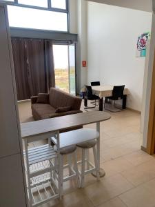 Część wypoczynkowa w obiekcie Loft luminoso Alcorcón M-40 Madrid
