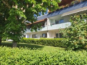 En have udenfor " Die Wolfs Burg" 70qm - 3Zimmer- Duschbad - Küche & zentrumsnah