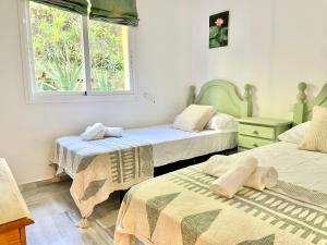 Galeriebild der Unterkunft Hacienda de los Nagueles Golden Mile - EaW Homes in Marbella